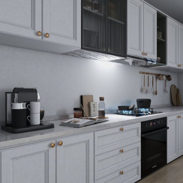 مطبخ مودرن أبيض بتصميم حرف L ولمسات ذهبية 4.5 متر - KU6007